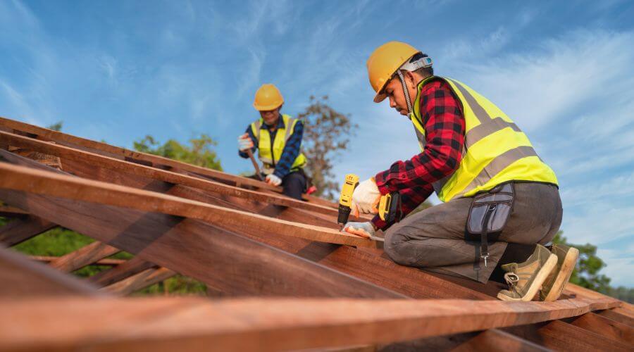 Professional Flat Roofing Installation services in Beloit, OH